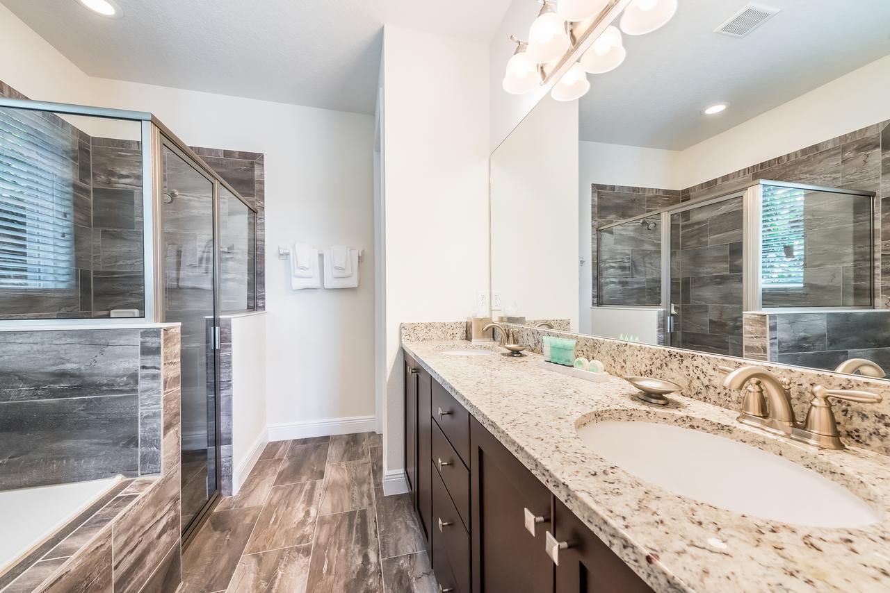 Stylish Home By Rentyl With Water Park Access Near Disney - 7497M Orlando Luaran gambar